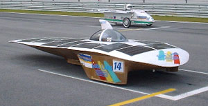 2001$BG/(B9$B9f<V(B